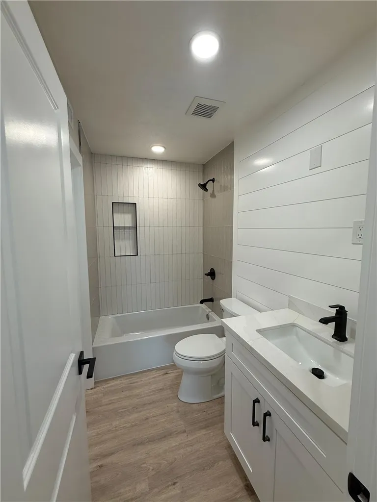 Additional image 41 of 19311 Sunray Ln Unit 426, Huntington Beach, CA 92648