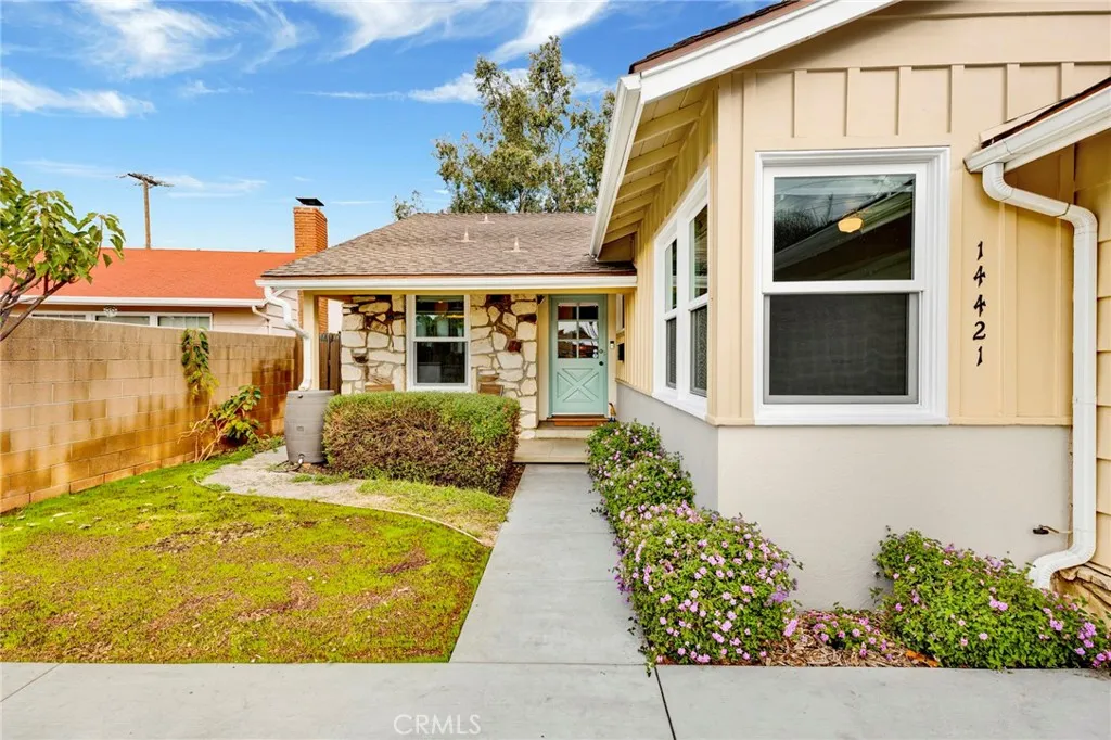 Additional image 4 of 14421 Cohasset Street, Van Nuys, CA 91405