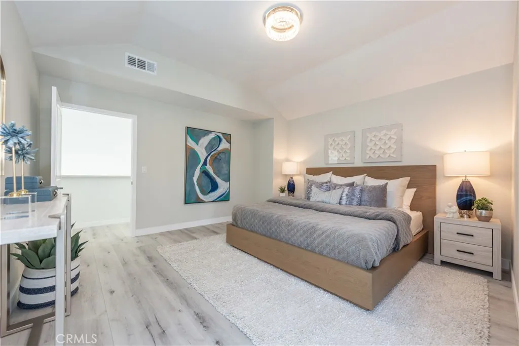 Additional image 44 of 39 Cape Cod, Irvine, CA 92620