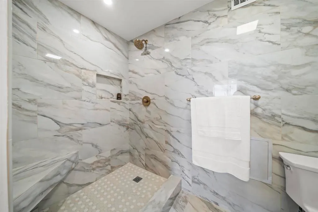 Additional image 31 of 2500 Torrey Pines Rd Unit 305, La Jolla, CA 92037