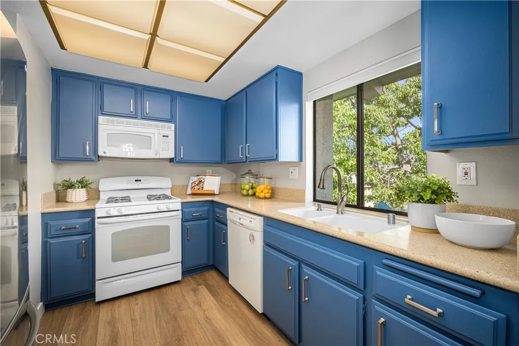 Additional image 41 of 8777 Tulare Drive Unit 411H, Huntington Beach, CA 92646