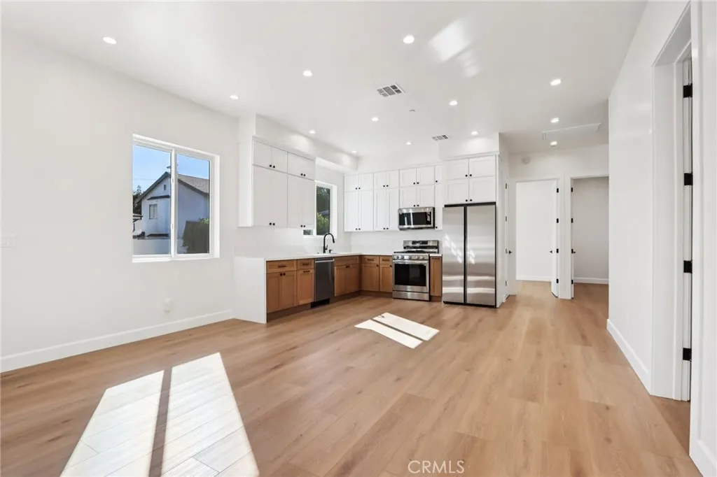 Additional image 91 of 14931 Vose Street, Van Nuys, CA 91405