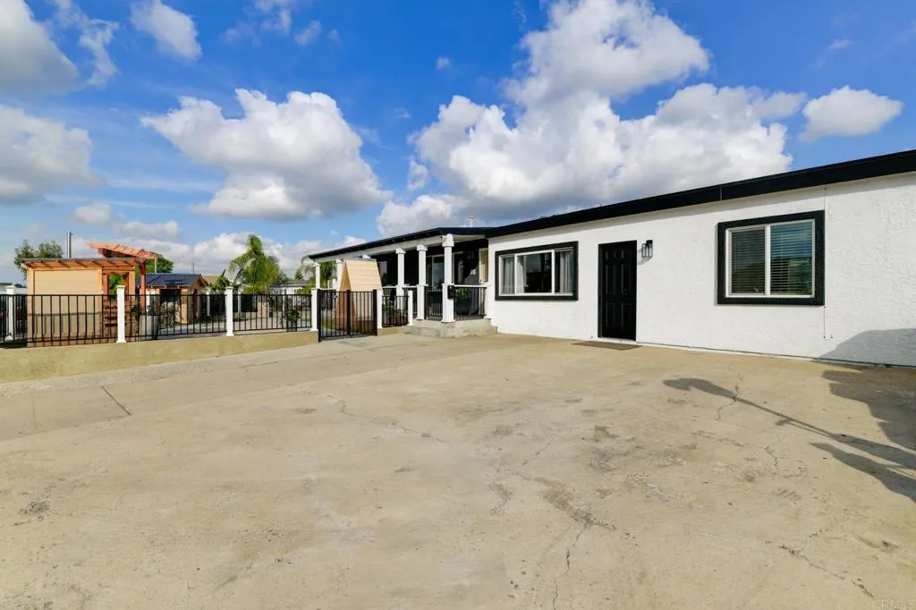 6800 Harvala Street, San Diego, CA 92115