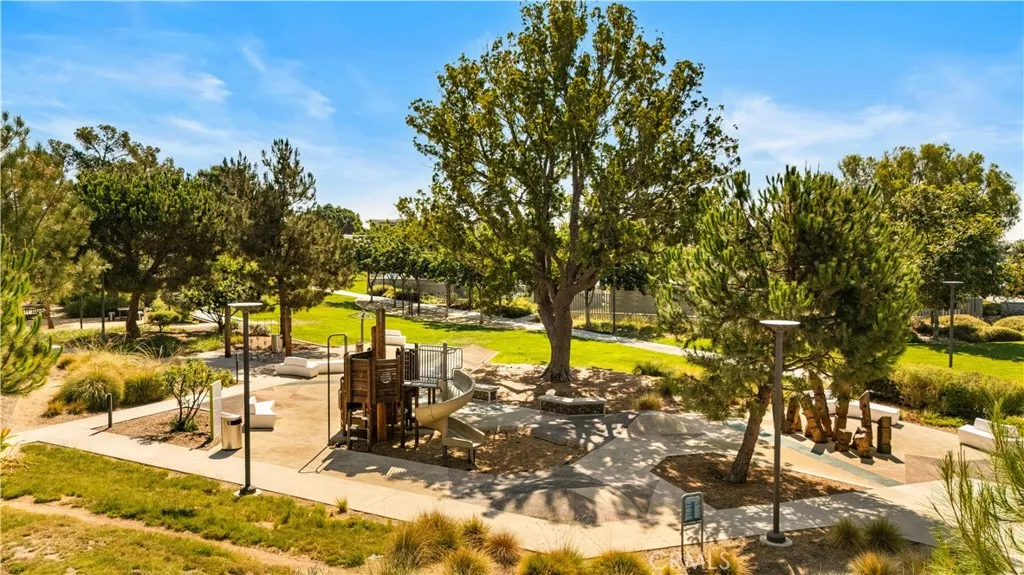 Additional image 31 of 106 Culture, Irvine, CA 92618