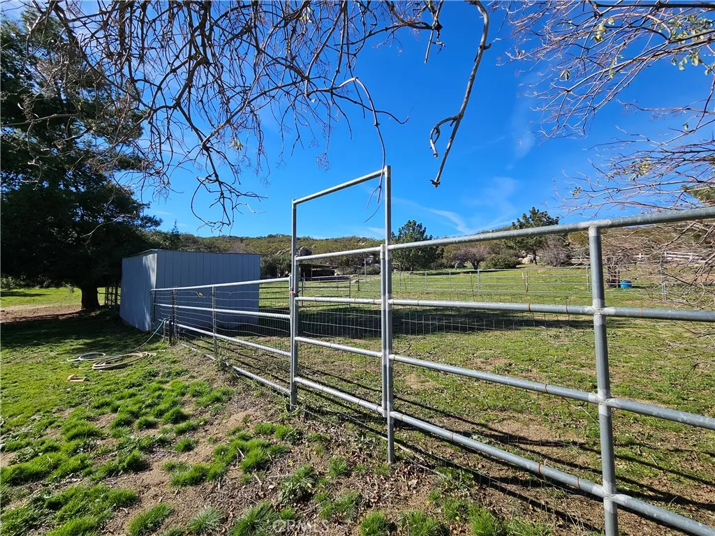 Additional image 6 of 40120 Lakeshore Blvd, Aguanga, CA 92536