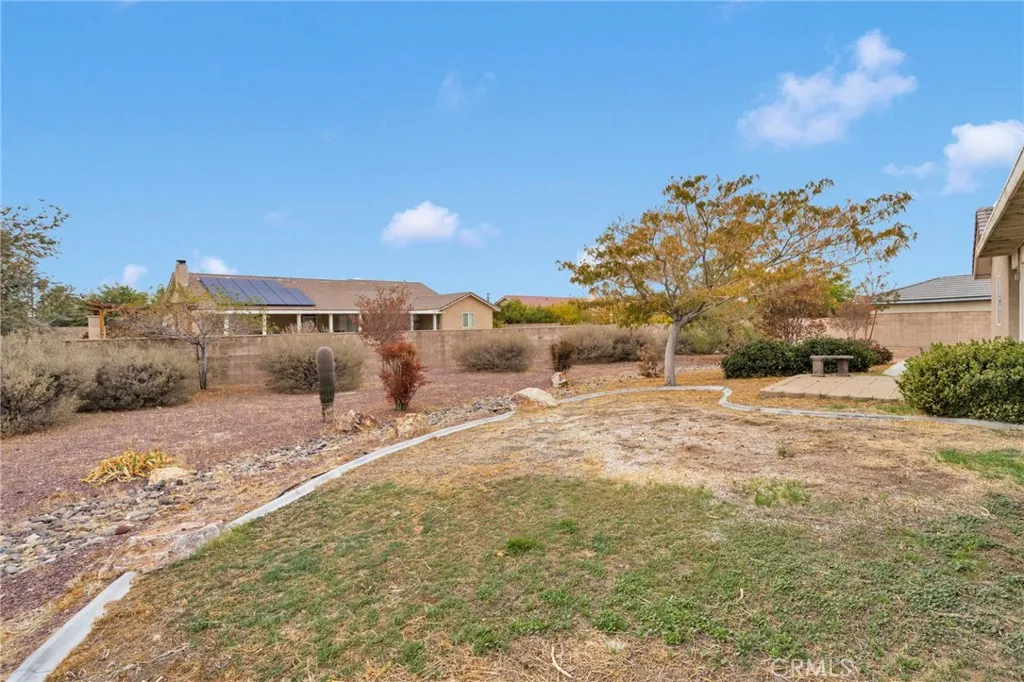 13934 Okesa Rd, Apple Valley, CA 92307