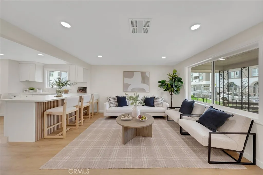 Additional image 5 of 132 N Rowan Avenue, Los Angeles, CA 90063