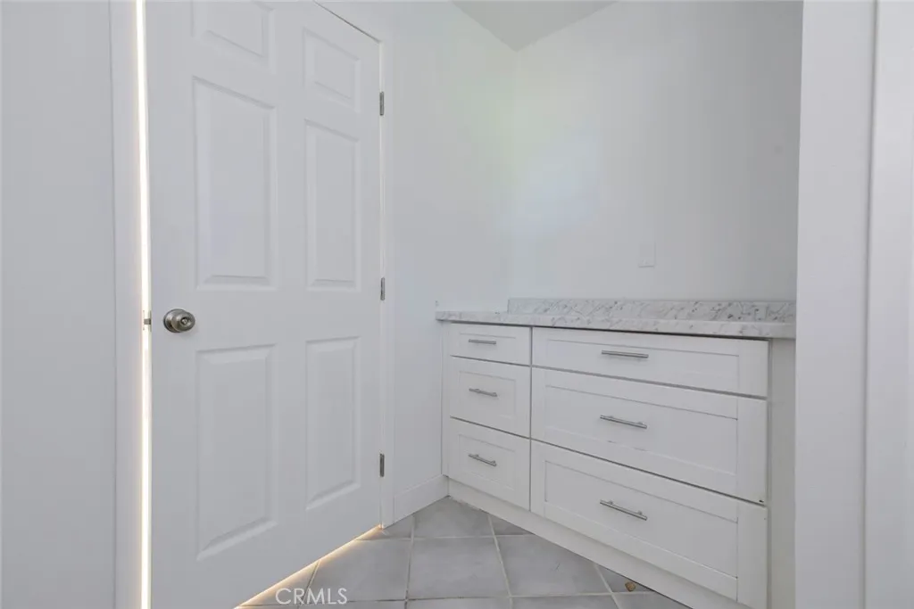 Additional image 55 of 20264 Lassen Street, Chatsworth, CA 91311