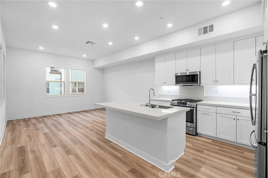 Additional image 16 of 1888 Hollyleaf Ter, Montebello, CA 90640