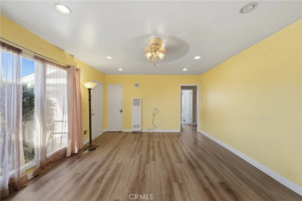 Additional image 42 of 12318 Halo Dr, Lynwood, CA 90262