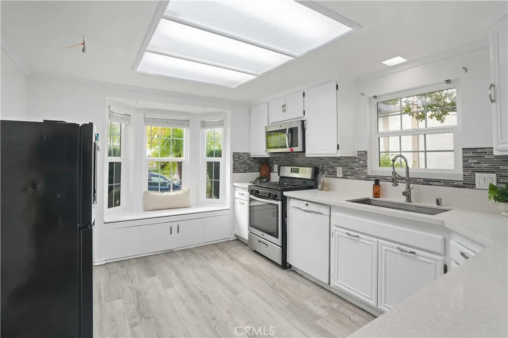 Additional image 7 of 19829 Terri Drive, Canyon Country, CA 91351