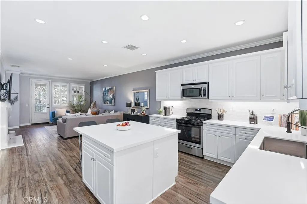 Additional image 5 of 755 S Kroeger Street, Anaheim, CA 92805