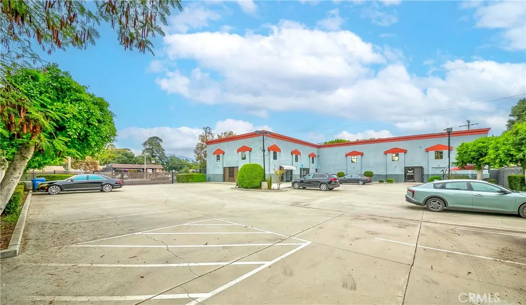 Additional image 26 of 702 W Holt Avenue, Pomona, CA 91768