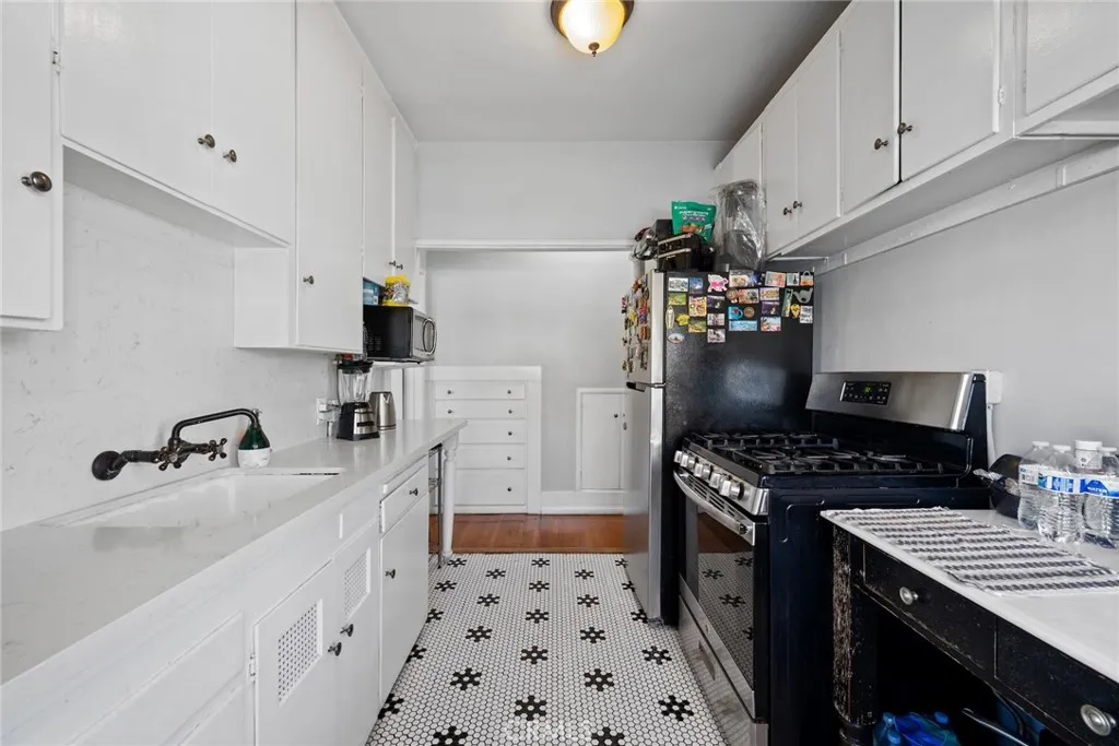 Additional image 18 of 888 Linden Ave, Long Beach, CA 90813