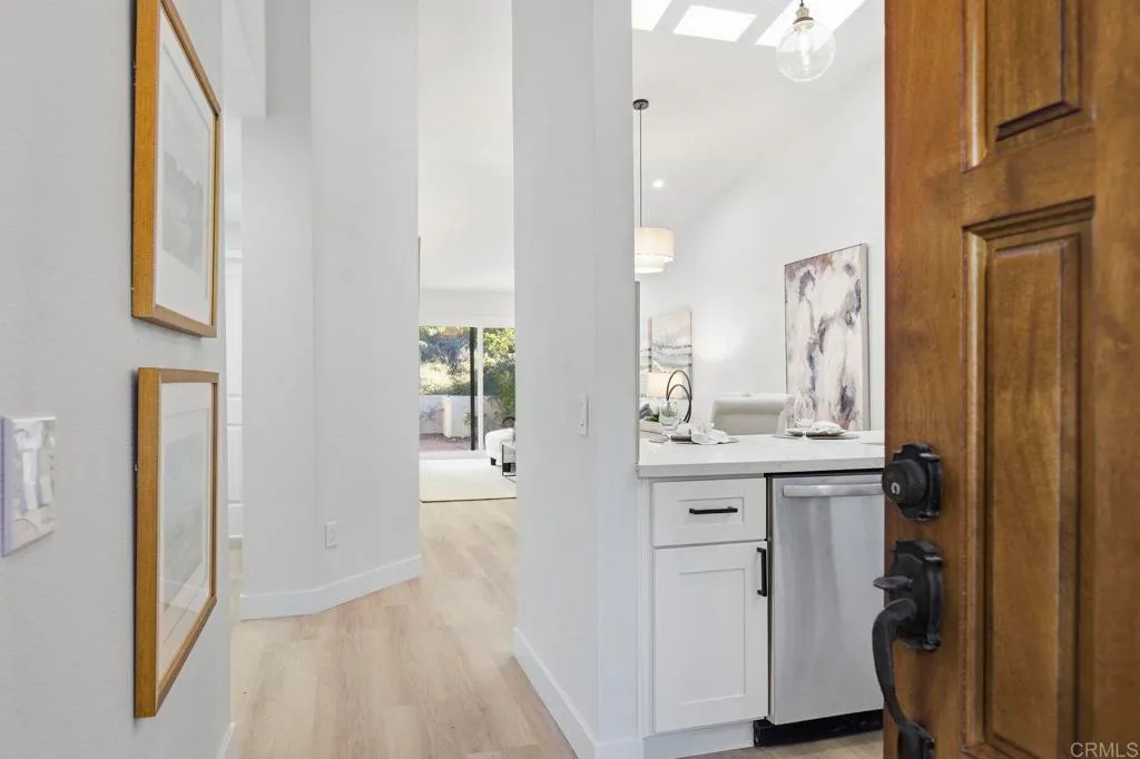 Additional image 4 of 18023 Avenida Alozdra, San Diego, CA 92128