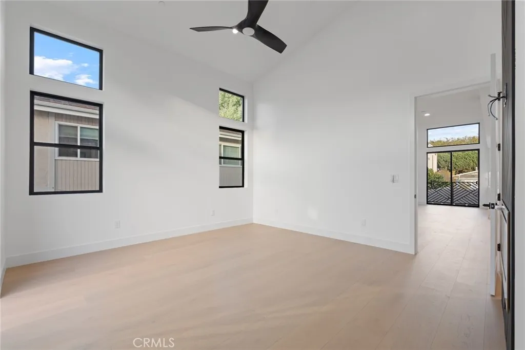 Additional image 69 of 110 S Irena Avenue Unit B, Redondo Beach, CA 90277