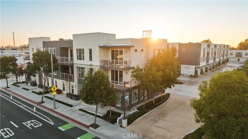 Additional image 3 of 2023 Placentia, Costa Mesa, CA 92627