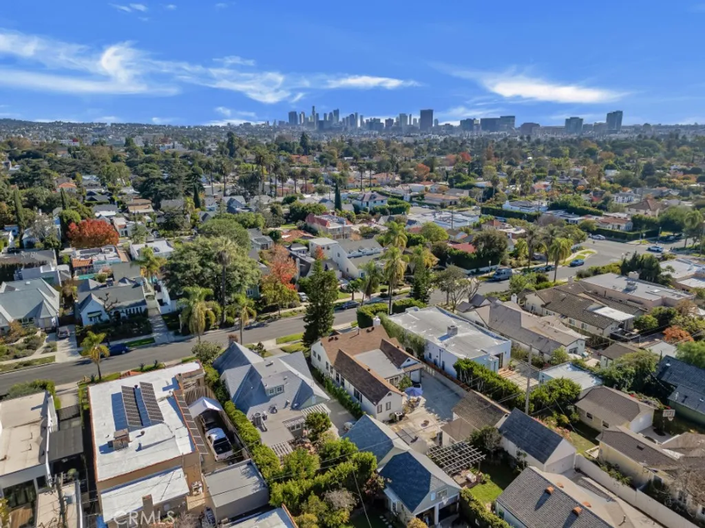 Additional image 40 of 337 N Beachwood Drive, Los Angeles, CA 90004