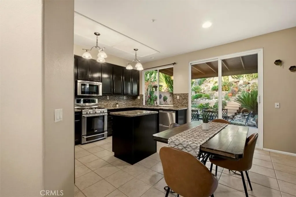 Additional image 65 of 14666 Ontario Circle, Fontana, CA 92336