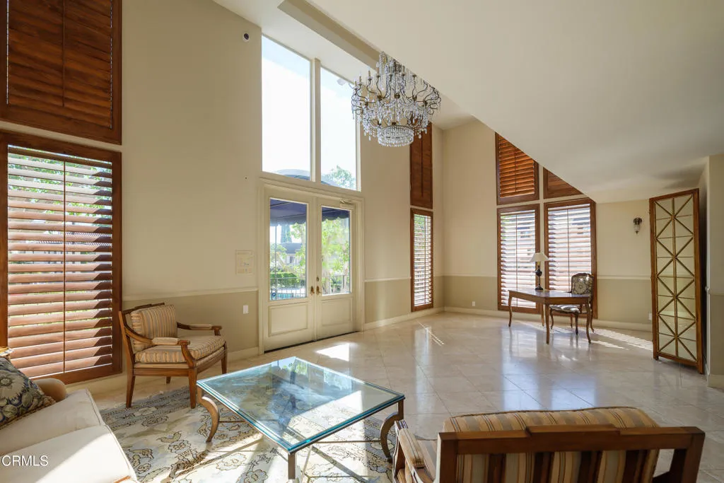 Additional image 98 of 2385 Roscomare Road Unit F8, Bel Air, CA 90077