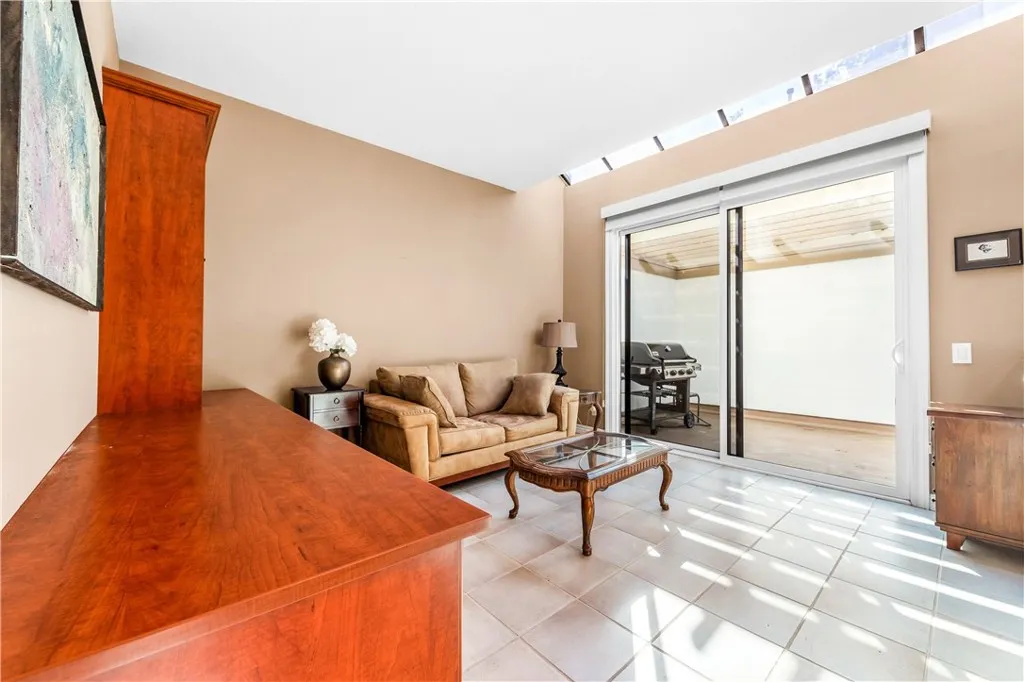 Additional image 13 of 19481 Pompano Ln Unit 110, Huntington Beach, CA 92648