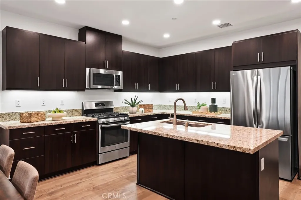 Additional image 12 of 53 Savannah, Lake Forest, CA 92630