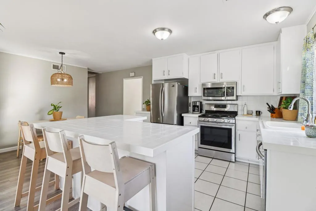 Additional image 46 of 10710 Foxwood Road, San Diego, CA 92126