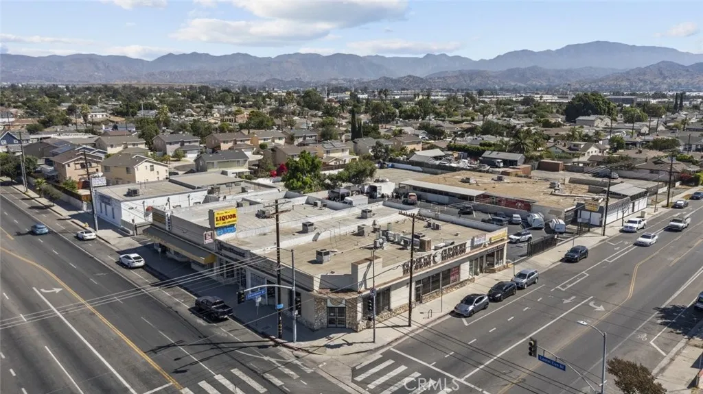 Additional image 10 of 12061 Strathern Street, North Hollywood, CA 91605