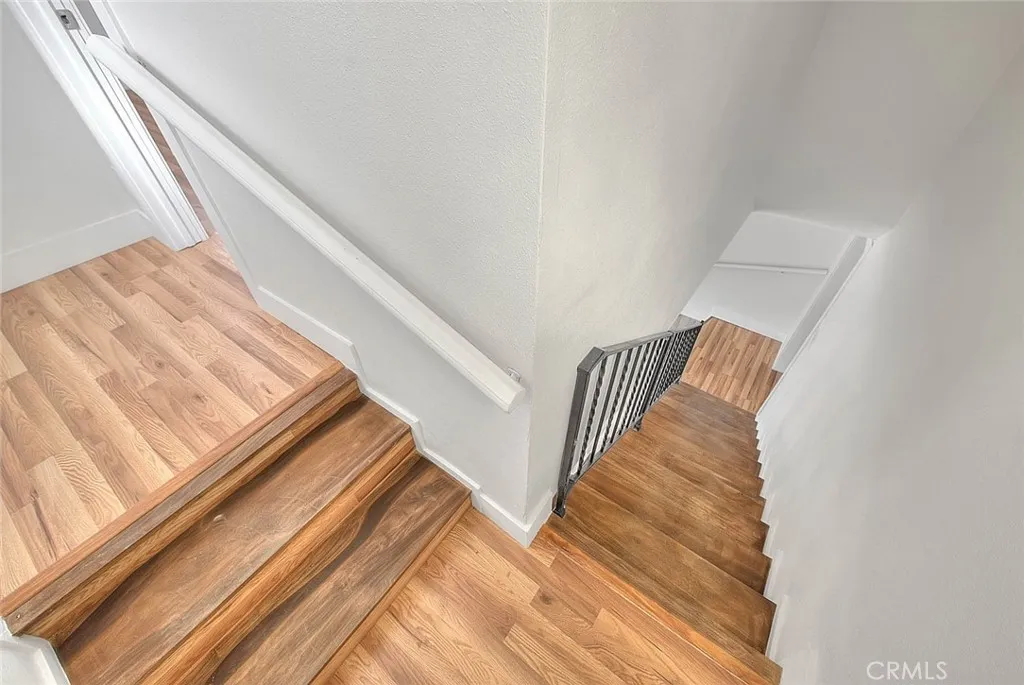 Additional image 129 of 547 W 106th St, Los Angeles, CA 90044