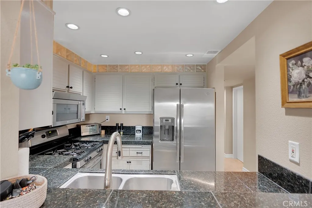 Additional image 52 of 24151 Del Monte Unit 348, Valencia, CA 91355