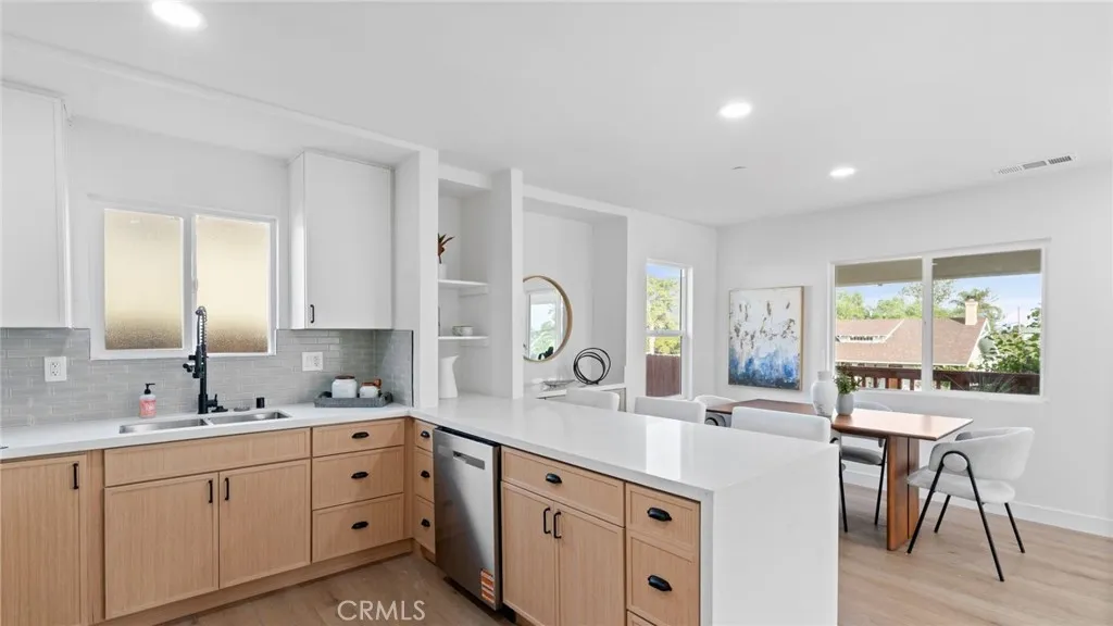 Additional image 15 of 1820 Bancroft Street, San Diego, CA 92102