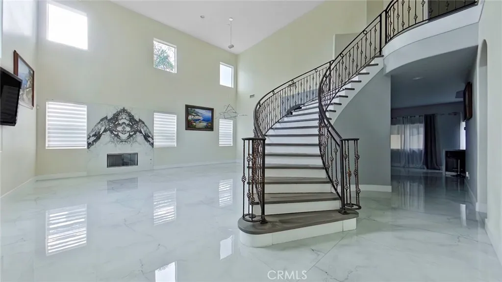 Additional image 50 of 6937 Kian Court, Van Nuys, CA 91406