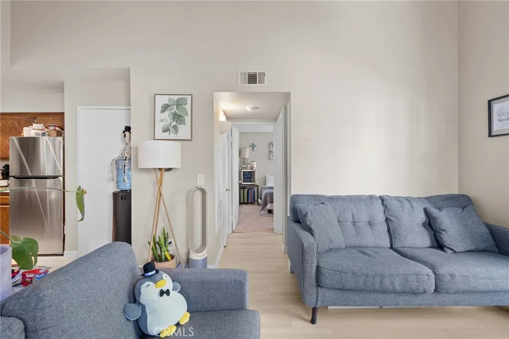 Additional image 11 of 24496 Valle Del Oro Unit 204, Newhall, CA 91321