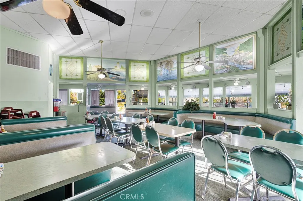 Additional image 50 of 14096 Green Tree Boulevard, Victorville, CA 92395