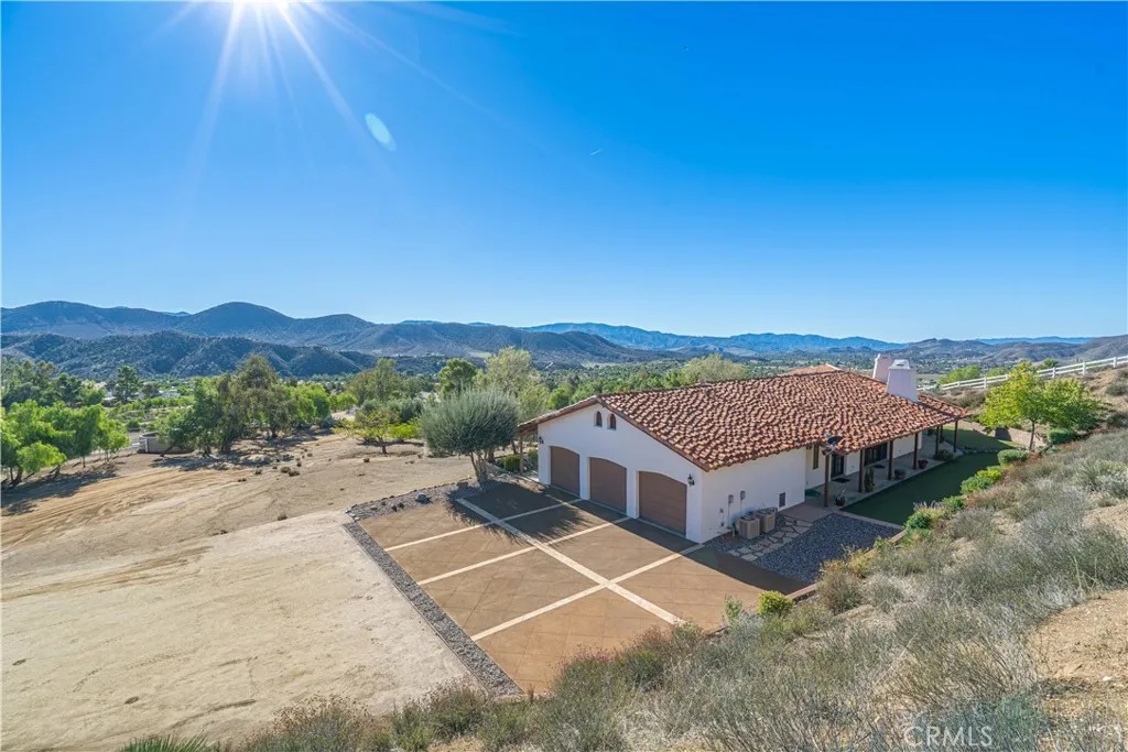 Additional image 60 of 9435 Hierba Rd, Agua Dulce, CA 91390