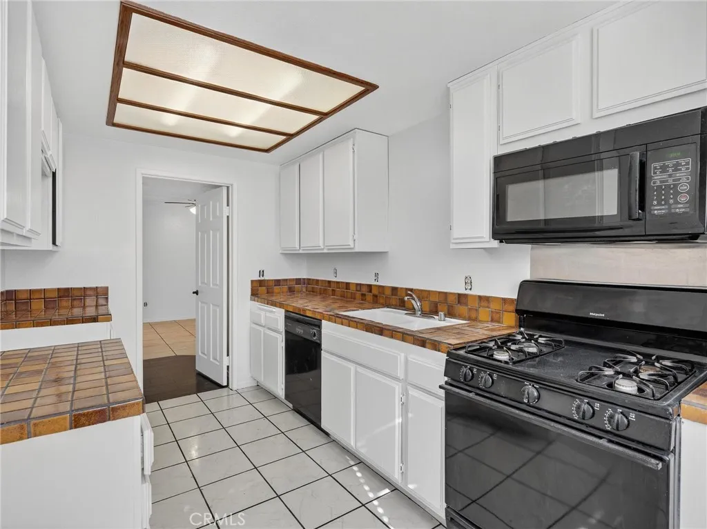 Additional image 15 of 1419 W 179th St Unit 9, Gardena, CA 90248