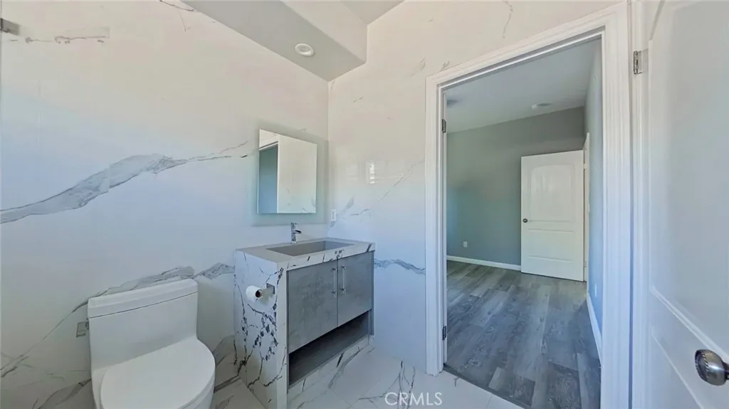 Additional image 82 of 6937 Kian Court, Van Nuys, CA 91406