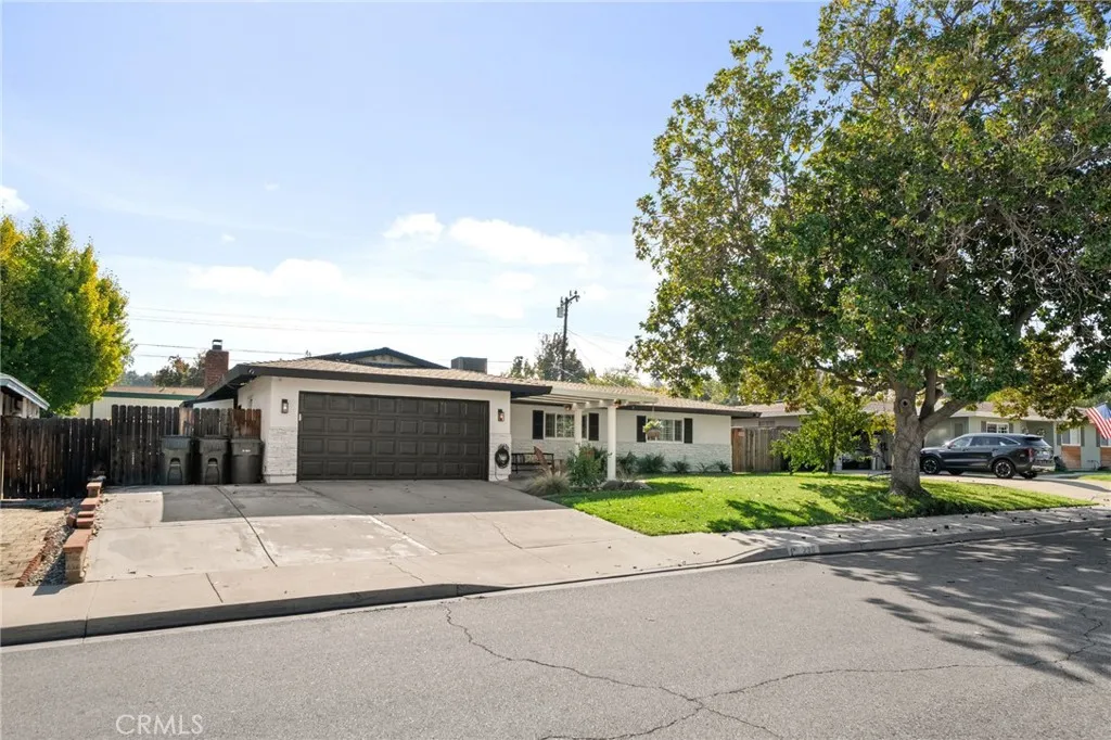 Additional image 3 of 230 Phlox Avenue, Redlands, CA 92373