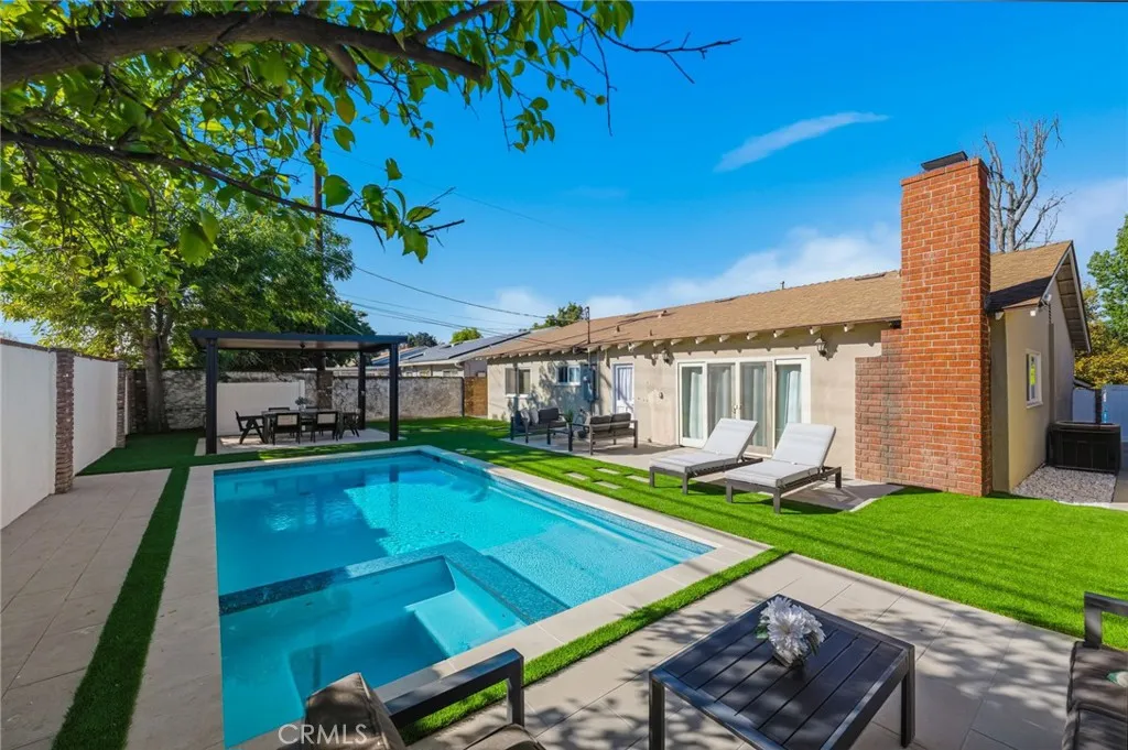 Additional image 48 of 23010 Hartland, West Hills, CA 91307