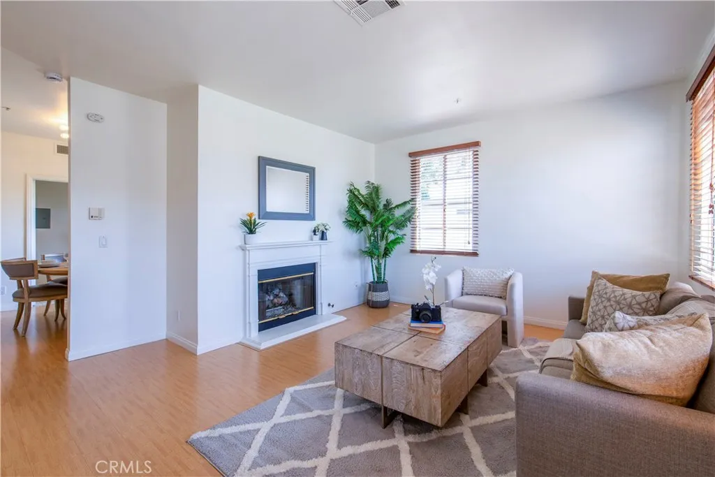 Additional image 10 of 372 S Marengo Avenue Unit 108, Pasadena, CA 91101