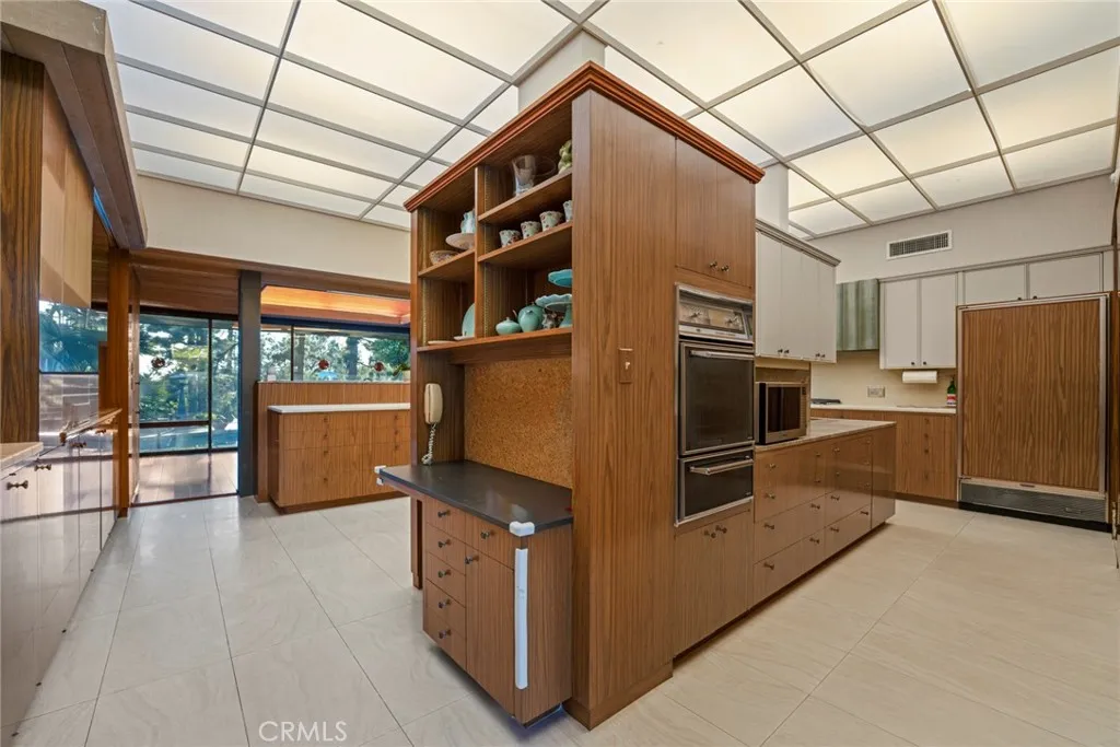 Additional image 101 of 1458 Hillcrest, Pasadena, CA 91106