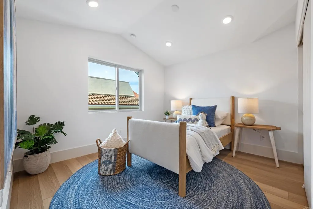 Additional image 68 of 320 Chinquapin Avenue, Carlsbad, CA 92008