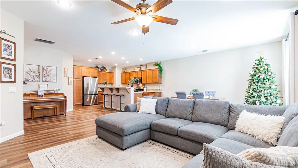 Additional image 5 of 27055 Back Bay Drive, Menifee, CA 92585