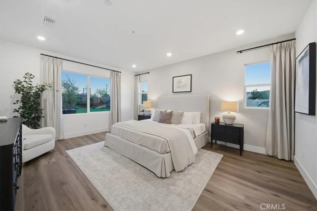 Additional image 56 of 42949 56th Street W, Lancaster, CA 93536