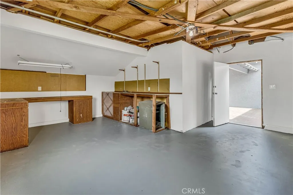 Additional image 54 of 8308 Zelzah, Northridge, CA 91325