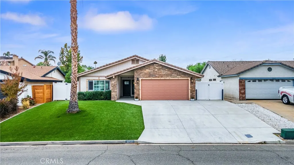 Additional image 2 of 30563 Meadowlark Dr, Canyon Lake, CA 92587