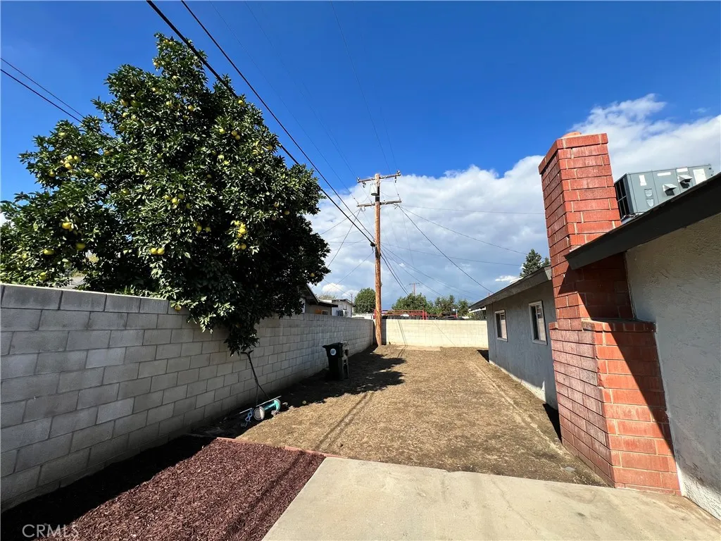 Additional image 40 of 866 N Eucalyptus Ave, Rialto, CA 92376
