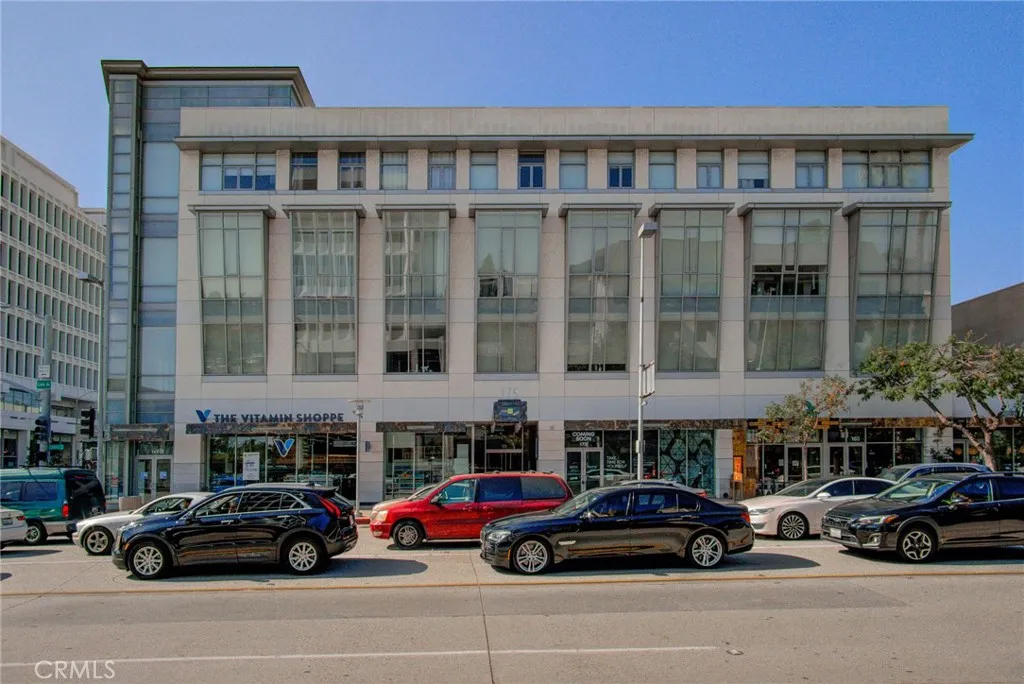 Additional image 62 of 175 S Lake Ave Unit 402, Pasadena, CA 91101