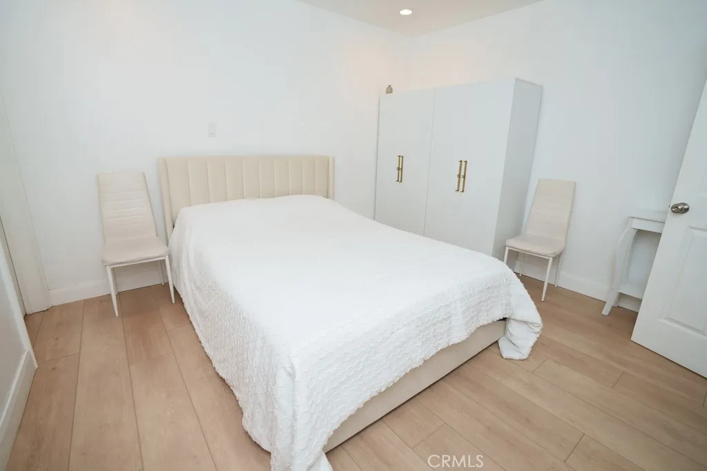 Additional image 37 of 15500 Chatsworth Street, , CA 91345