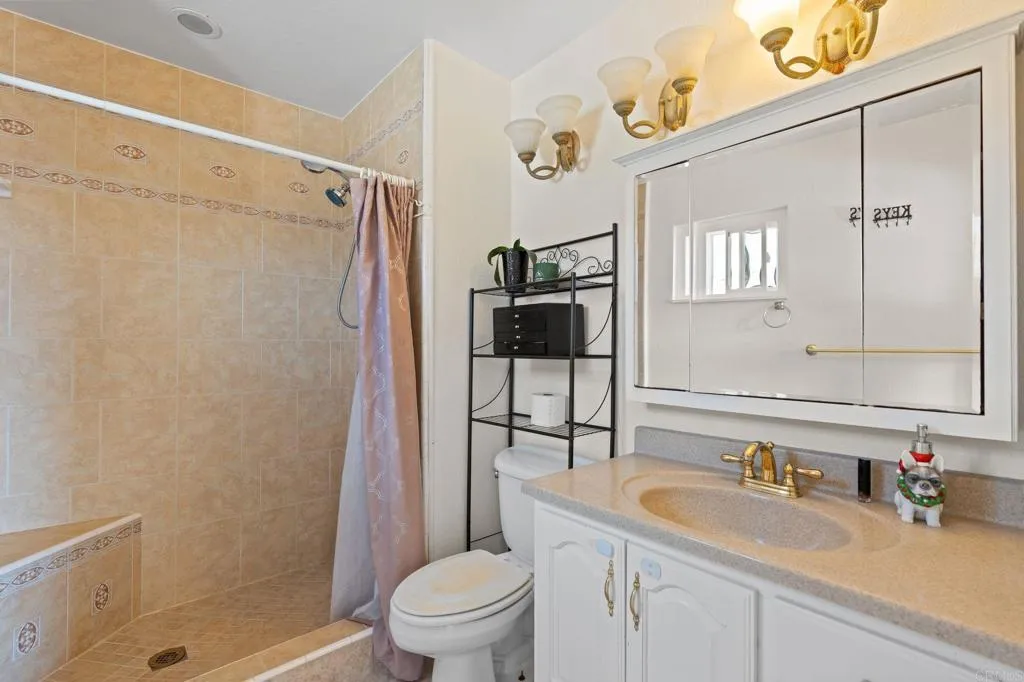 Additional image 16 of 1257 Soria Gln, Escondido, CA 92026